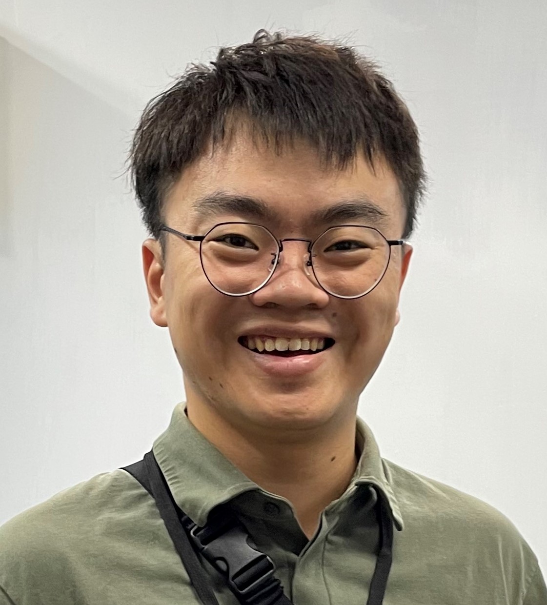 劉岡澔 照片